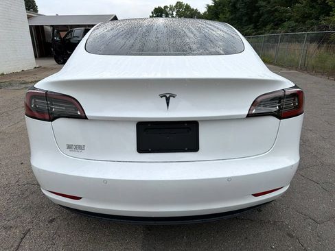 Used 2019 Tesla Model 3 Standard Range Plus RWD image 3