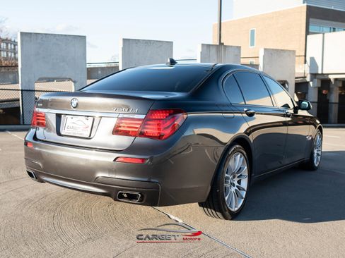 Used 2015 BMW 750Li xDrive image 7