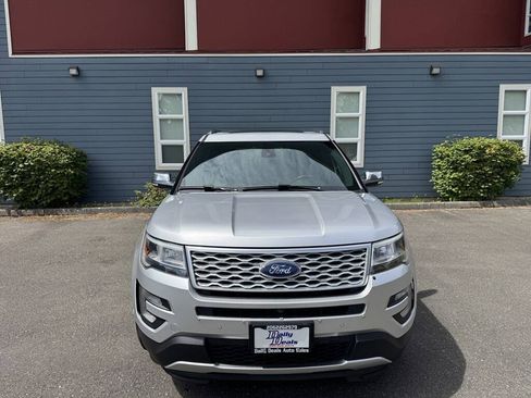 Used 2017 Ford Explorer Platinum AWD/4WD image 10