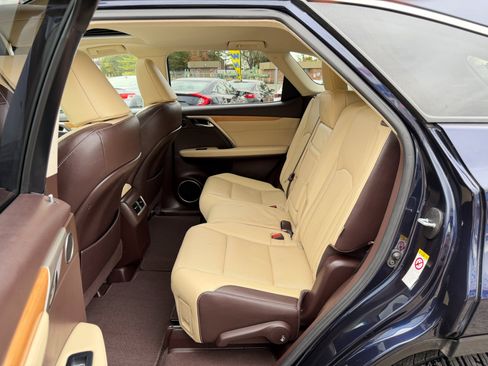 Used 2018 Lexus RX 350L Luxury image 30