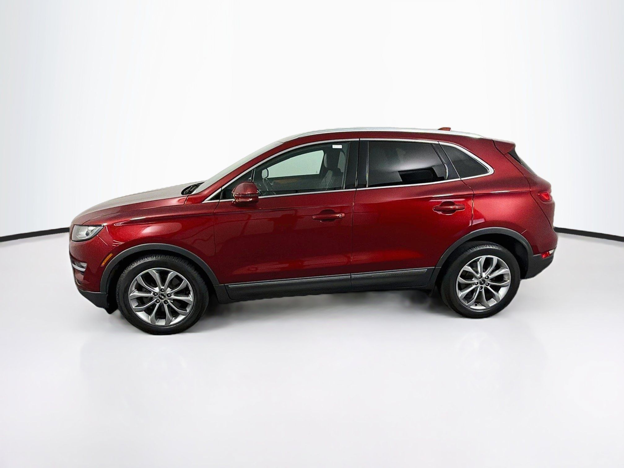 Used 2019 Lincoln MKC Select w/ Select Plus Package FWD image 4
