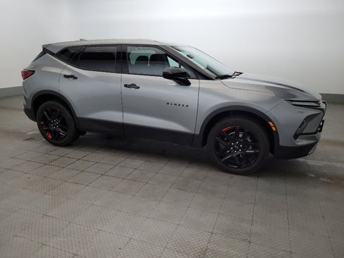 Used 2023 Chevrolet Blazer LT w/ Driver Confidence Package AWD/4WD image 11