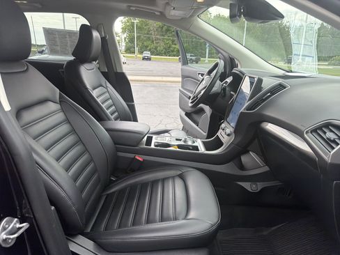 Certified 2024 Ford Edge SEL w/ Convenience Package AWD/4WD image 32