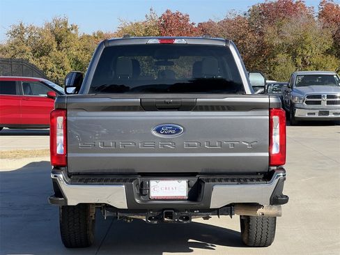 Used 2025 Ford F250 XLT w/ FX4 Off-Road Package image 5