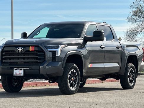 New 2026 Toyota Tundra Limited image 8