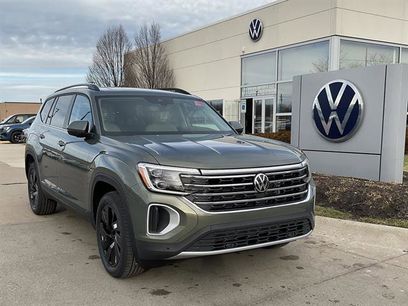 New 2026 Volkswagen Atlas SE