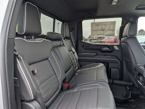 New 2026 GMC Sierra 1500 AT4X AWD/4WD image 30