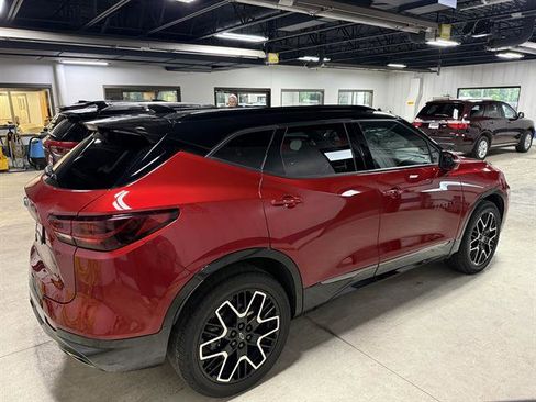 Certified 2024 Chevrolet Blazer RS w/ Driver Confidence II Package AWD/4WD image 4