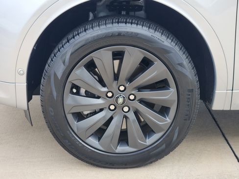 Certified 2025 Land Rover Discovery Sport S AWD/4WD image 11
