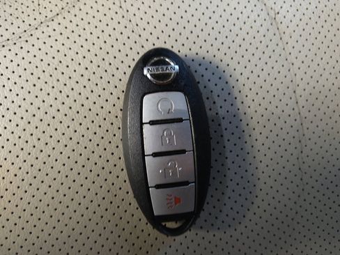 Used 2019 Nissan Rogue Sport SL w/ Premium Package AWD/4WD image 32
