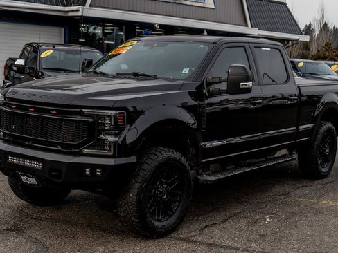 Used 2020 Ford F350 Lariat image 4