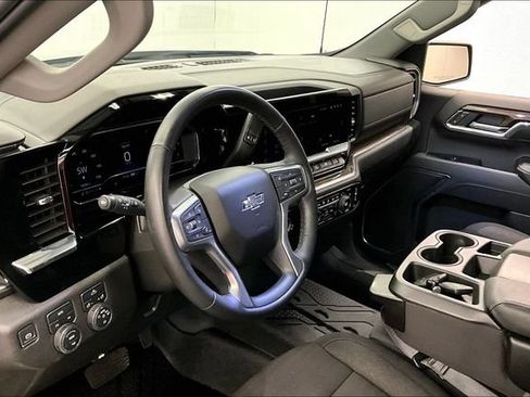 Used 2024 Chevrolet Silverado 1500 RST w/ Redline Edition AWD/4WD image 16