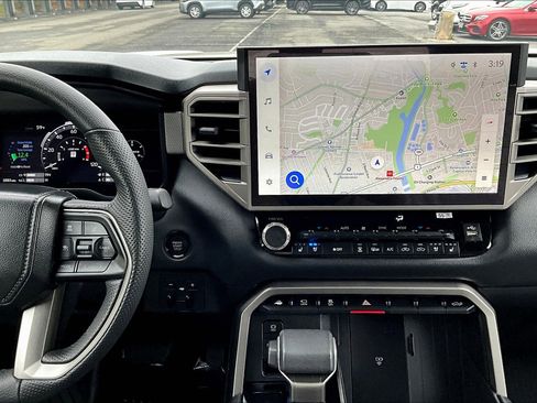 Used 2025 Toyota Tundra Limited image 6