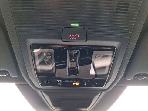 New 2026 Volkswagen GTI SE image 36