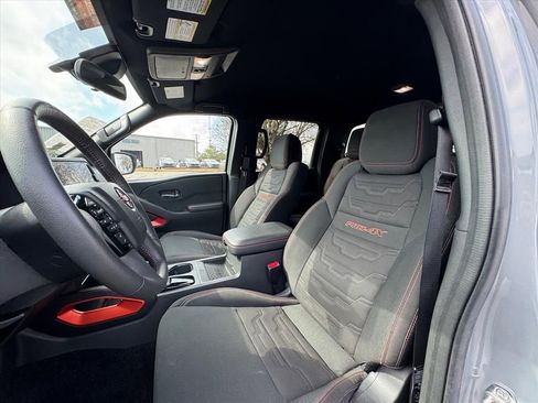Certified 2025 Nissan Frontier PRO-4X w/ Pro Convenience Package AWD/4WD image 17