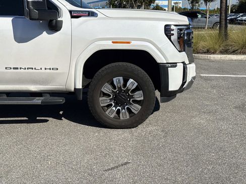 Used 2024 GMC Sierra 2500 Denali w/ Denali Reserve Package image 12