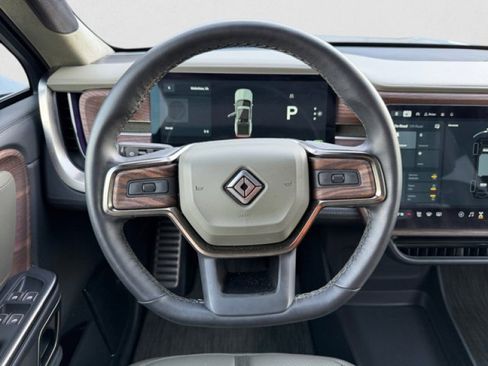 Used 2023 Rivian R1T Adventure image 16