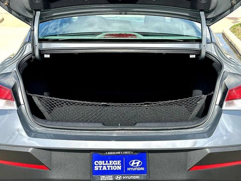 Used 2026 Hyundai Elantra Sport FWD image 34