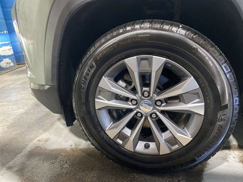 Certified 2025 Chevrolet Equinox LT w/ Convenience Package II image 32