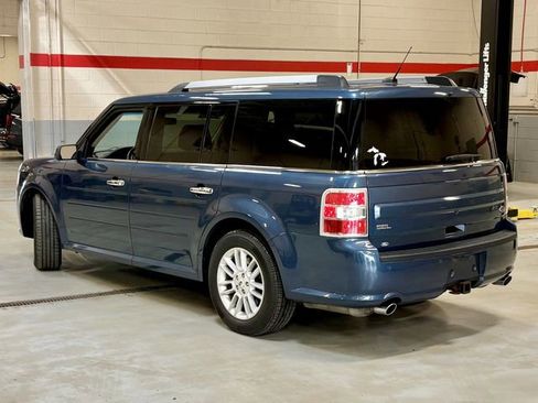 Used 2019 Ford Flex SEL w/ Equipment Group 202A image 2