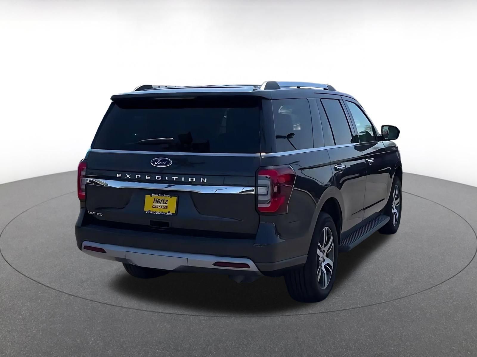 Used 2024 Ford Expedition Limited RWD image 14