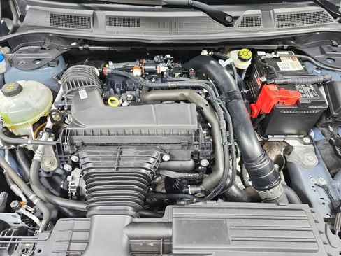 Used 2023 Lincoln Corsair AWD w/ Equipment Group 101A image 17