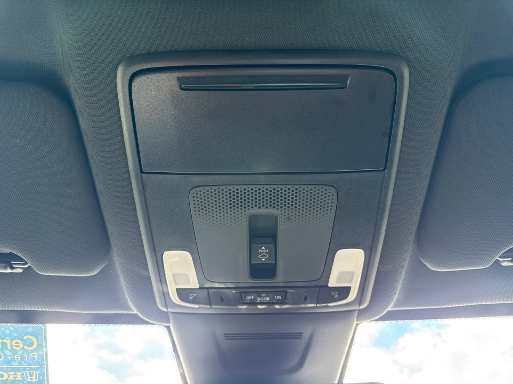 Certified 2025 Honda CR-V Sport-L image 28
