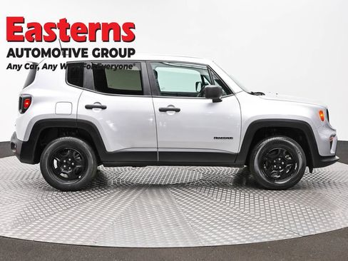 Used 2021 Jeep Renegade Sport AWD/4WD image 4