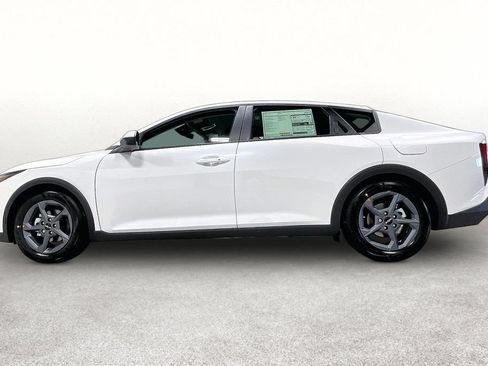 Used 2026 Kia K4 FWD image 6