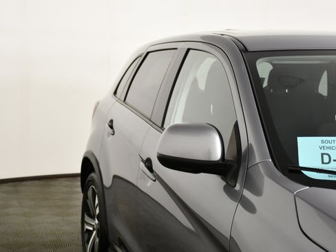 Used 2022 Mitsubishi Outlander Sport ES image 13