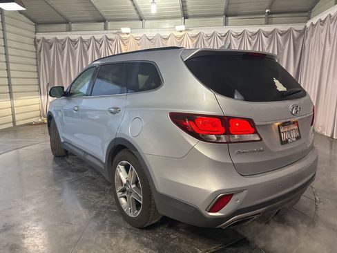 Used 2017 Hyundai Santa Fe SE w/ SE Ultimate Tech Package 03 image 7