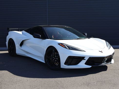 Used 2021 Chevrolet Corvette Stingray Coupe w/ 1LT RWD image 7