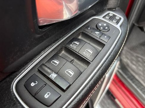 Used 2024 RAM 2500 Laramie AWD/4WD image 15