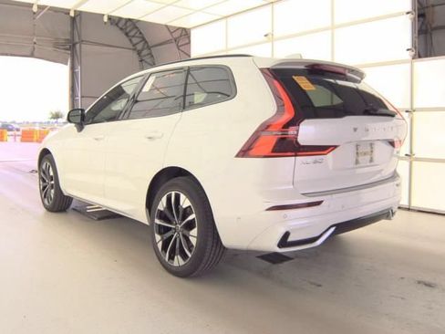 Used 2026 Volvo XC60 B5 Plus AWD/4WD image 8
