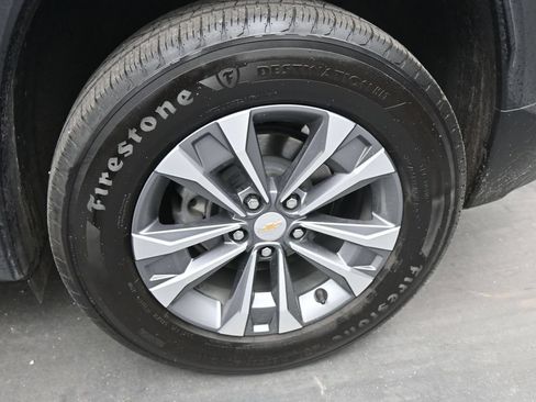 Used 2025 Chevrolet Equinox LT w/ Convenience Package II FWD image 14