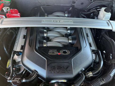 Used 2014 Ford Mustang GT Premium w/ Electronics Package RWD image 29