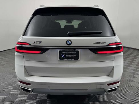 Used 2026 BMW X7 xDrive40i AWD/4WD image 9