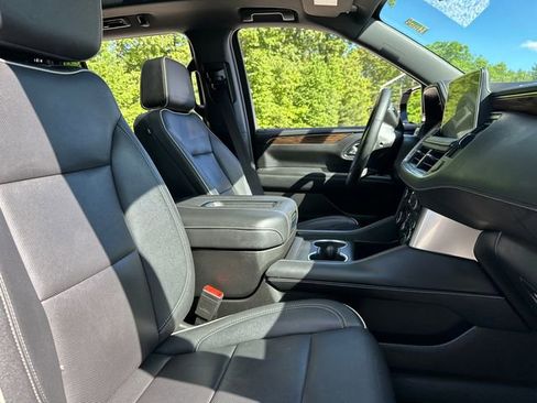 Used 2023 Chevrolet Tahoe Premier w/ Max Trailering Package AWD/4WD image 15