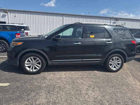 Used 2011 Ford Explorer XLT w/ 202A Rapid Spec Order Code image 4