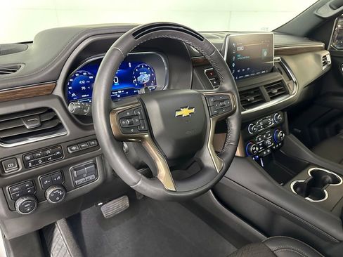 Used 2024 Chevrolet Tahoe High Country w/ Advanced Technology Package AWD/4WD image 11