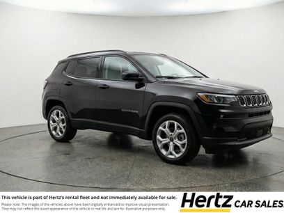Used 2025 Jeep Compass Latitude