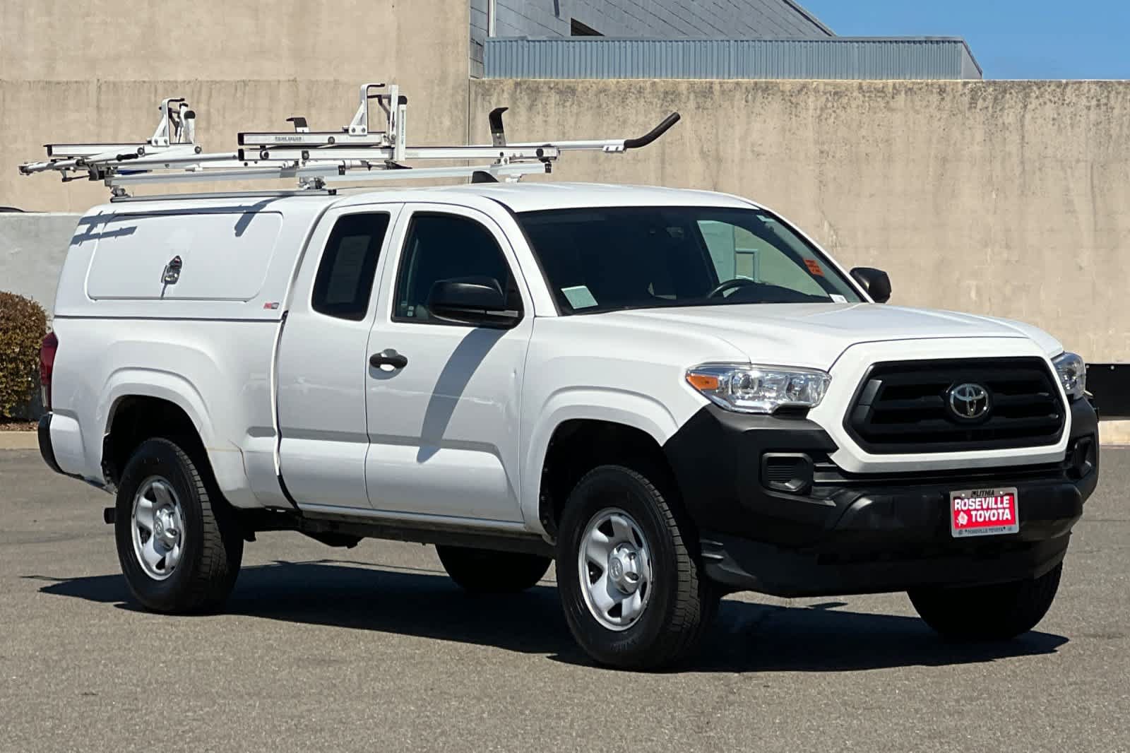 Used 2020 Toyota Tacoma SR RWD image 5