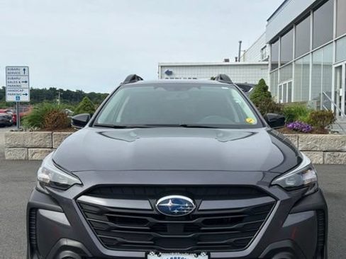 Used 2025 Subaru Outback Premium AWD/4WD image 2