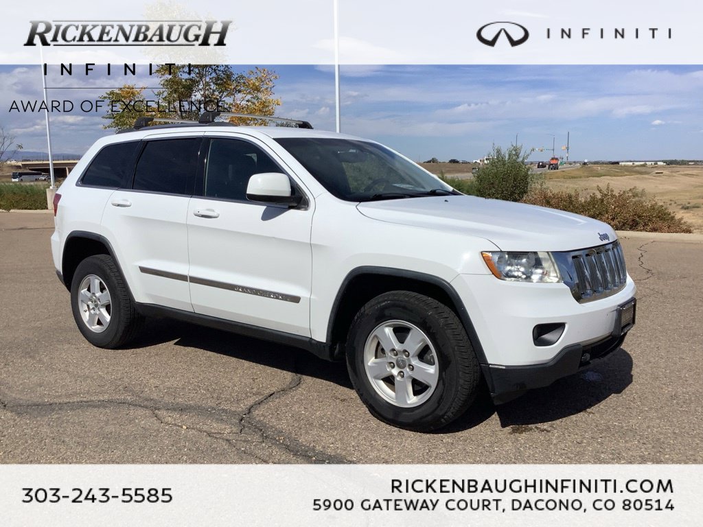 Used 2013 Jeep Grand Cherokee Laredo w/ Laredo E Group AWD/4WD image 1