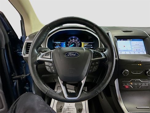 Used 2019 Ford Edge SEL w/ Equipment Group 201A image 12