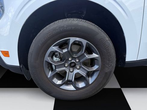 New 2025 Ford Maverick XLT FWD image 14