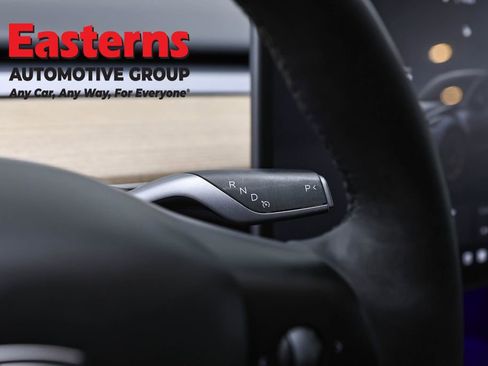 Used 2022 Tesla Model Y Long Range image 13