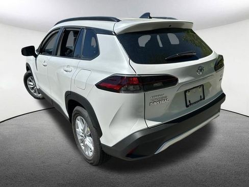 New 2026 Toyota Corolla Cross LE AWD/4WD image 7