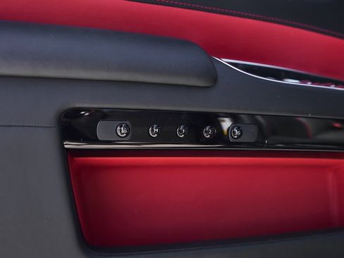 Used 2019 Rolls-Royce Ghost image 35