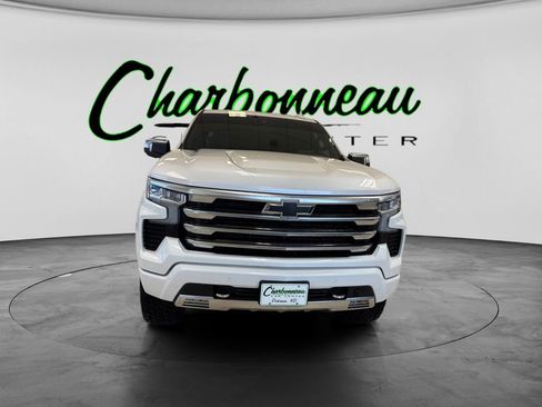 Used 2023 Chevrolet Silverado 1500 High Country w/ Technology Package AWD/4WD image 8